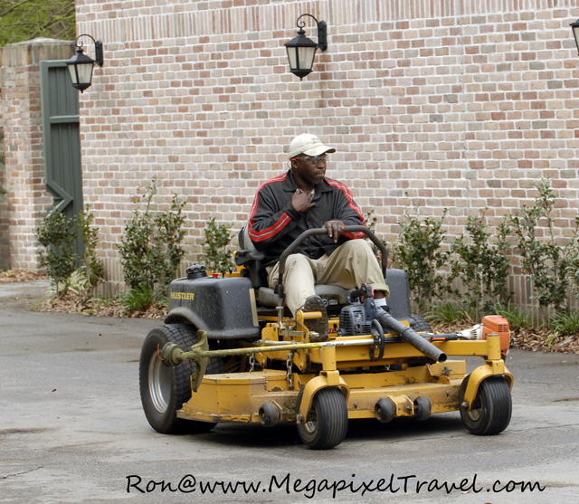_DBP7693-Lawnmower-guy Hustler Lawnmower