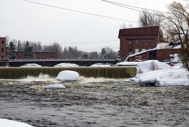 _LND6718-weir-blog