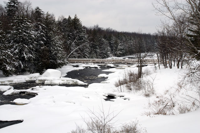 _LND6726-river-blog