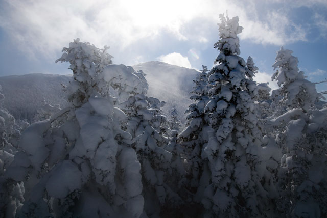 _LND6777-peak-blog