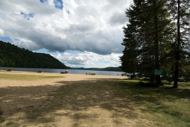 _LAN0927-Meech-Lake