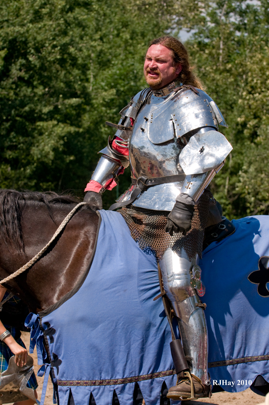 _EMG6943-Hot-Knight