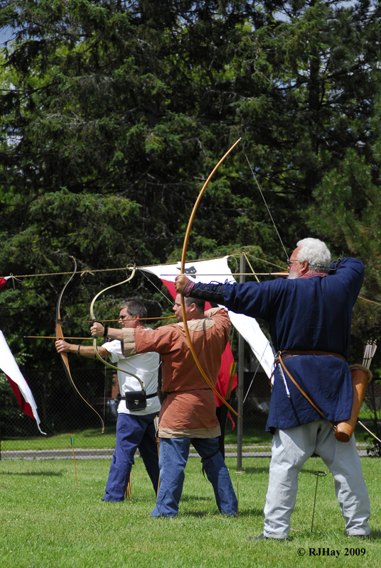_LND1092-Archers