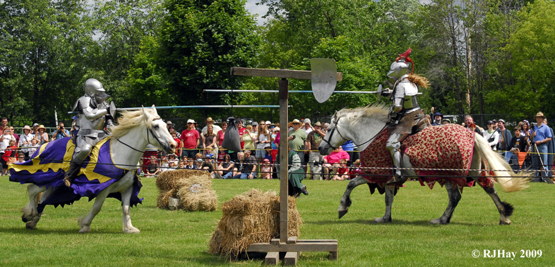_LND1126-Jousting