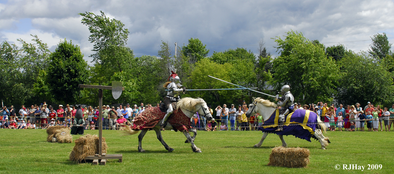 _LND1127-Jousting