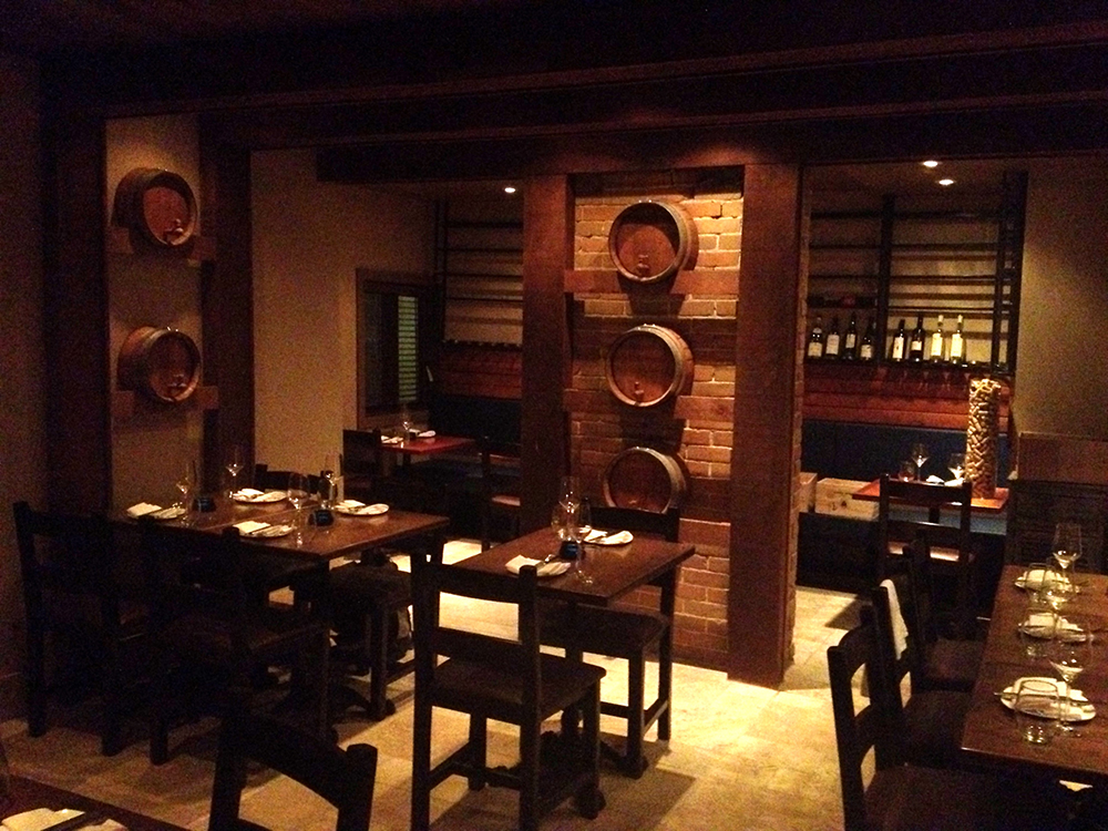 Amora Meze New Back Room