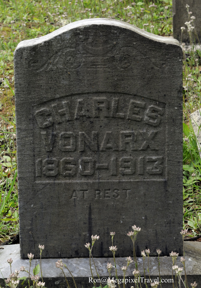 _RON9727-Charles-Vonarx