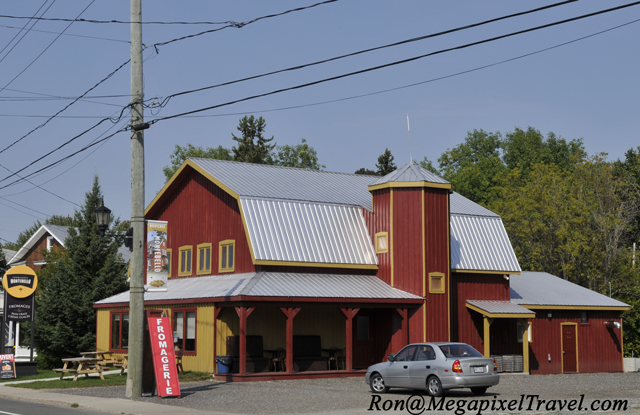 _RON4805-Creamery